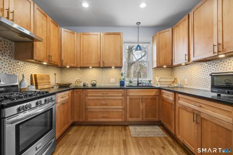 21 Anderson Street New Haven CT 06511