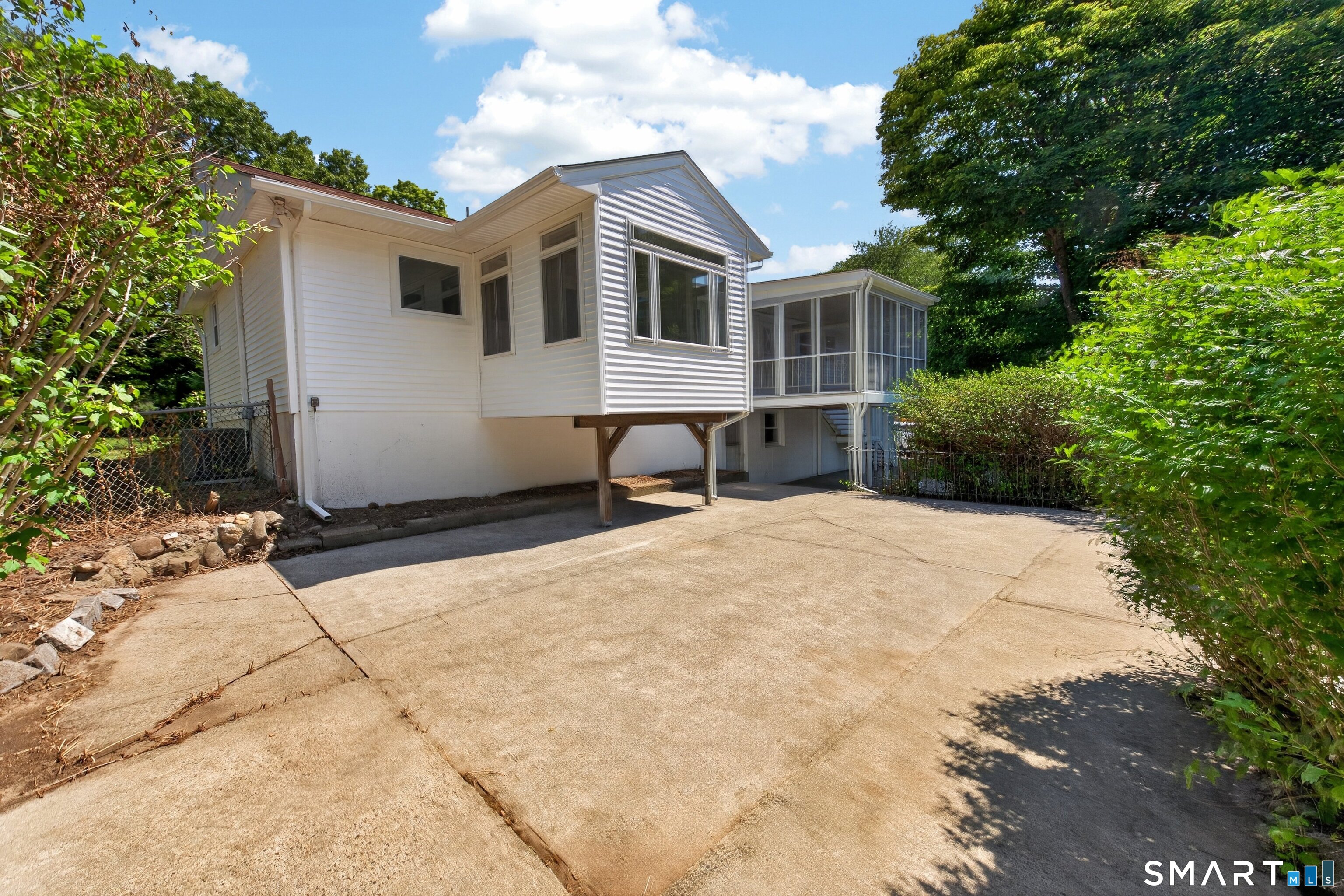 412 Narrow Lane Orange CT 06477