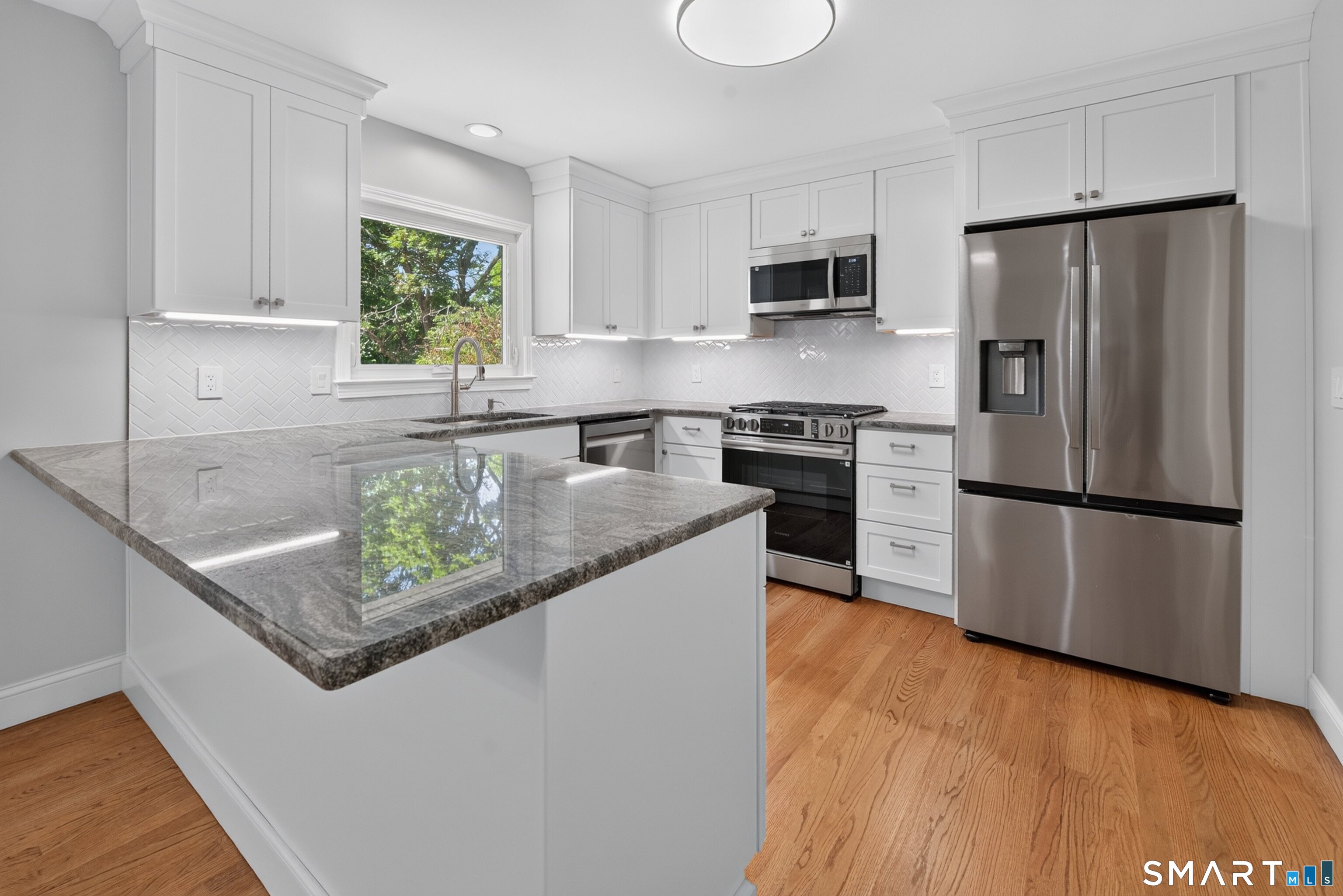 412 Narrow Lane Orange CT 06477