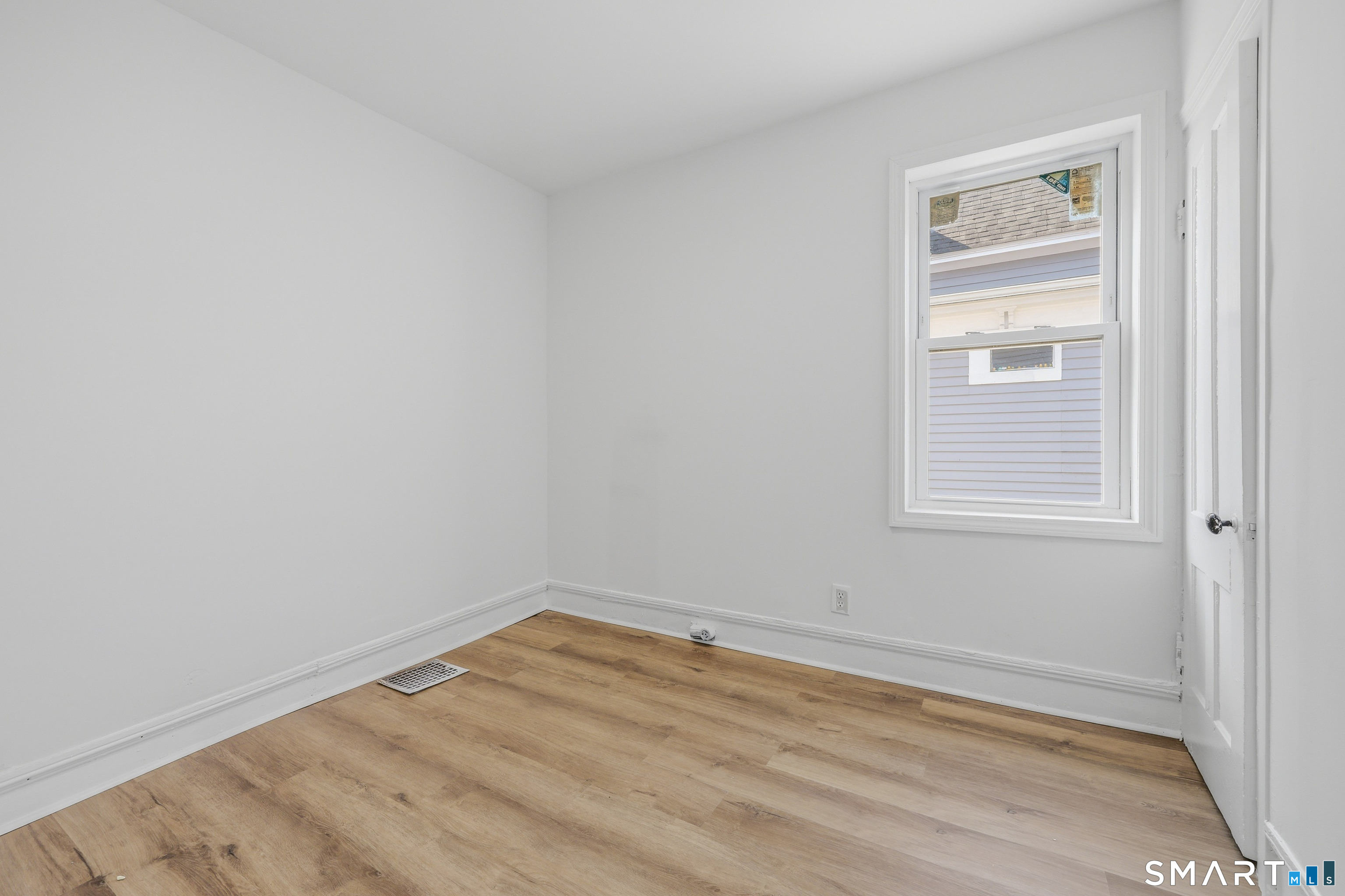 527 North Main Street Bristol CT 06010