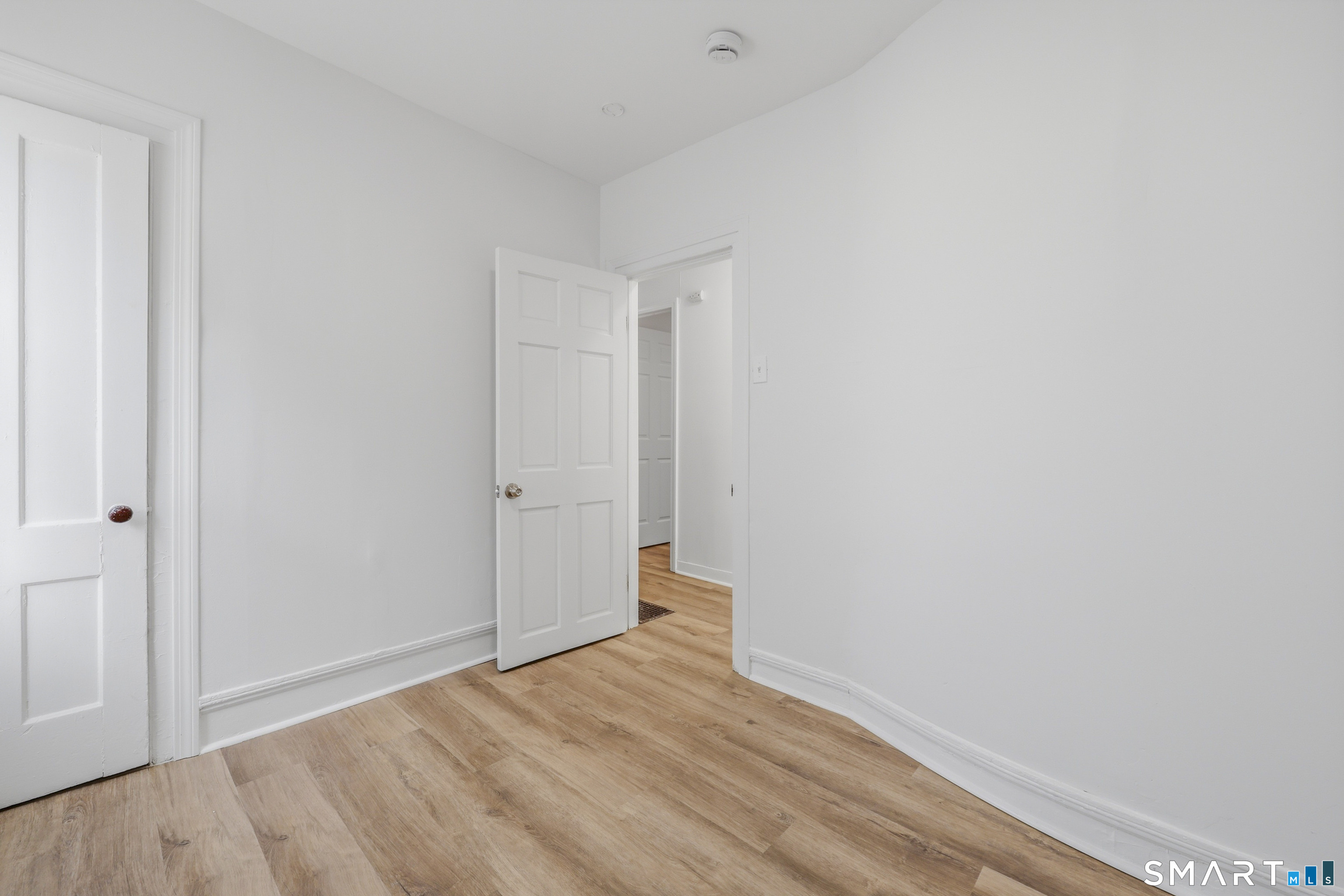 527 North Main Street Bristol CT 06010