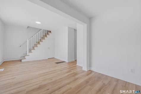 527 North Main Street Bristol CT 06010