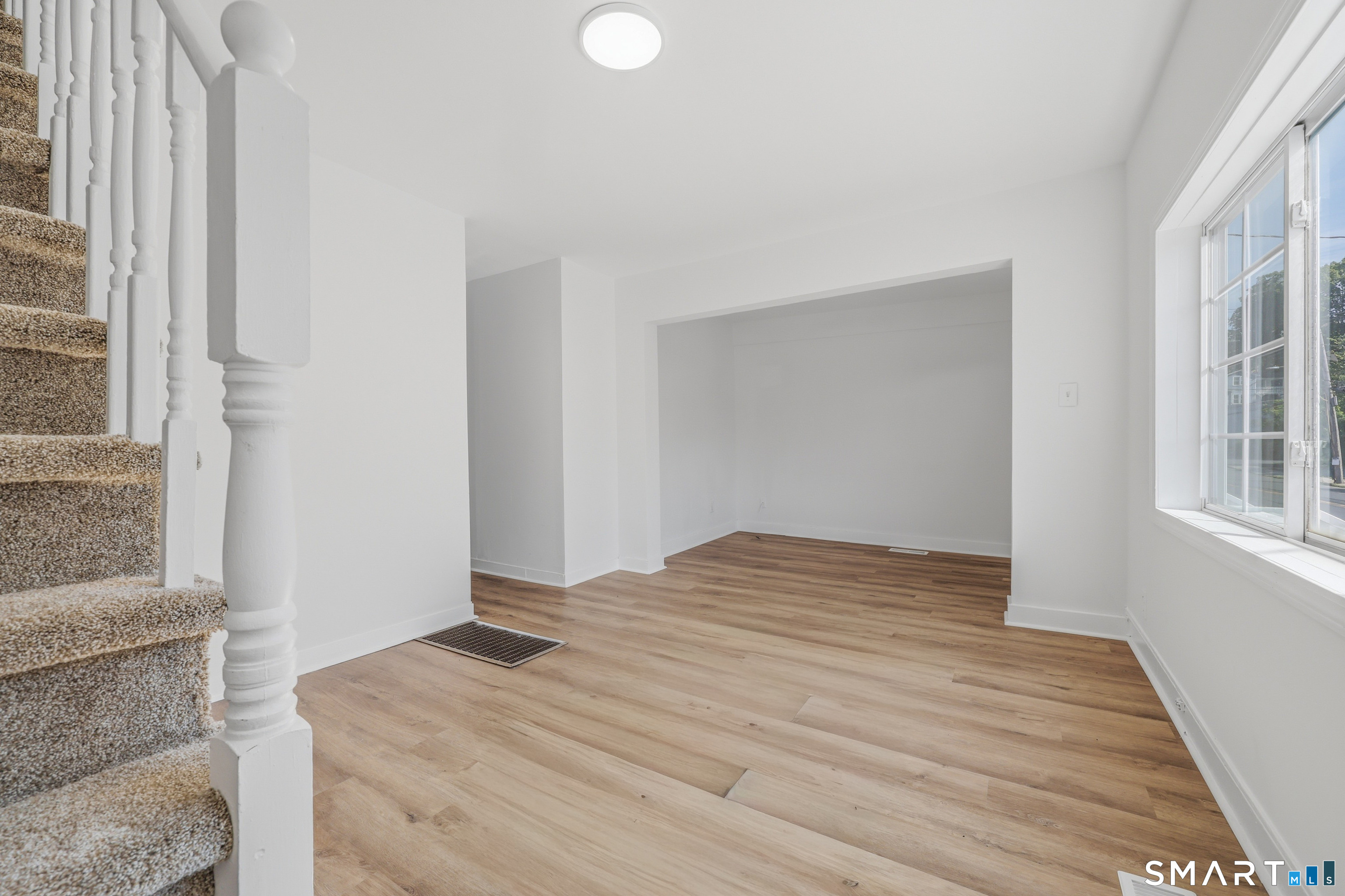 527 North Main Street Bristol CT 06010