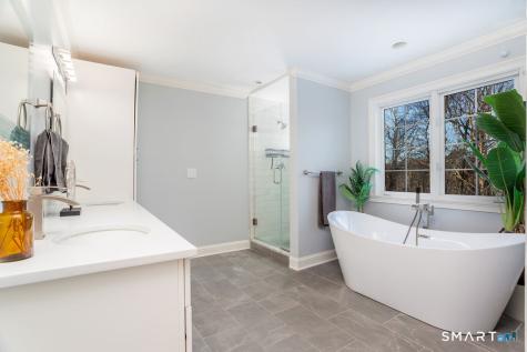 40 Magellan Lane Easton CT 06612