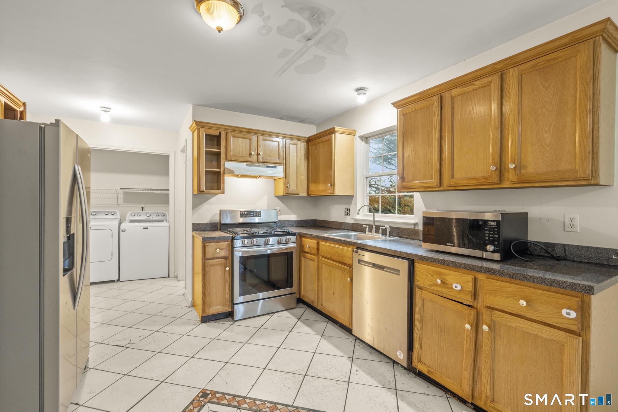 23 Colony Street Shelton CT 06484