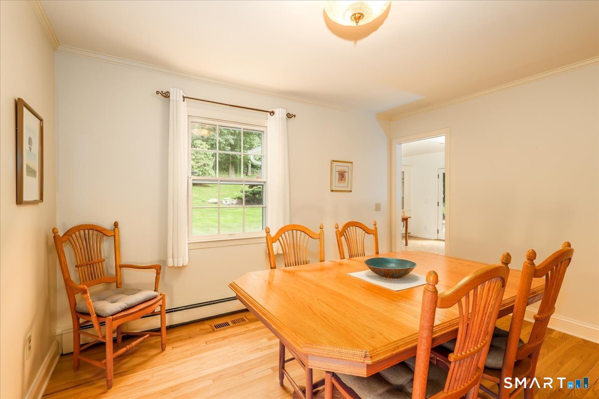 21 White Pine Drive Brookfield CT 06804