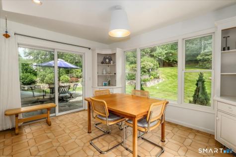21 White Pine Drive Brookfield CT 06804