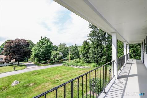 21 White Pine Drive Brookfield CT 06804