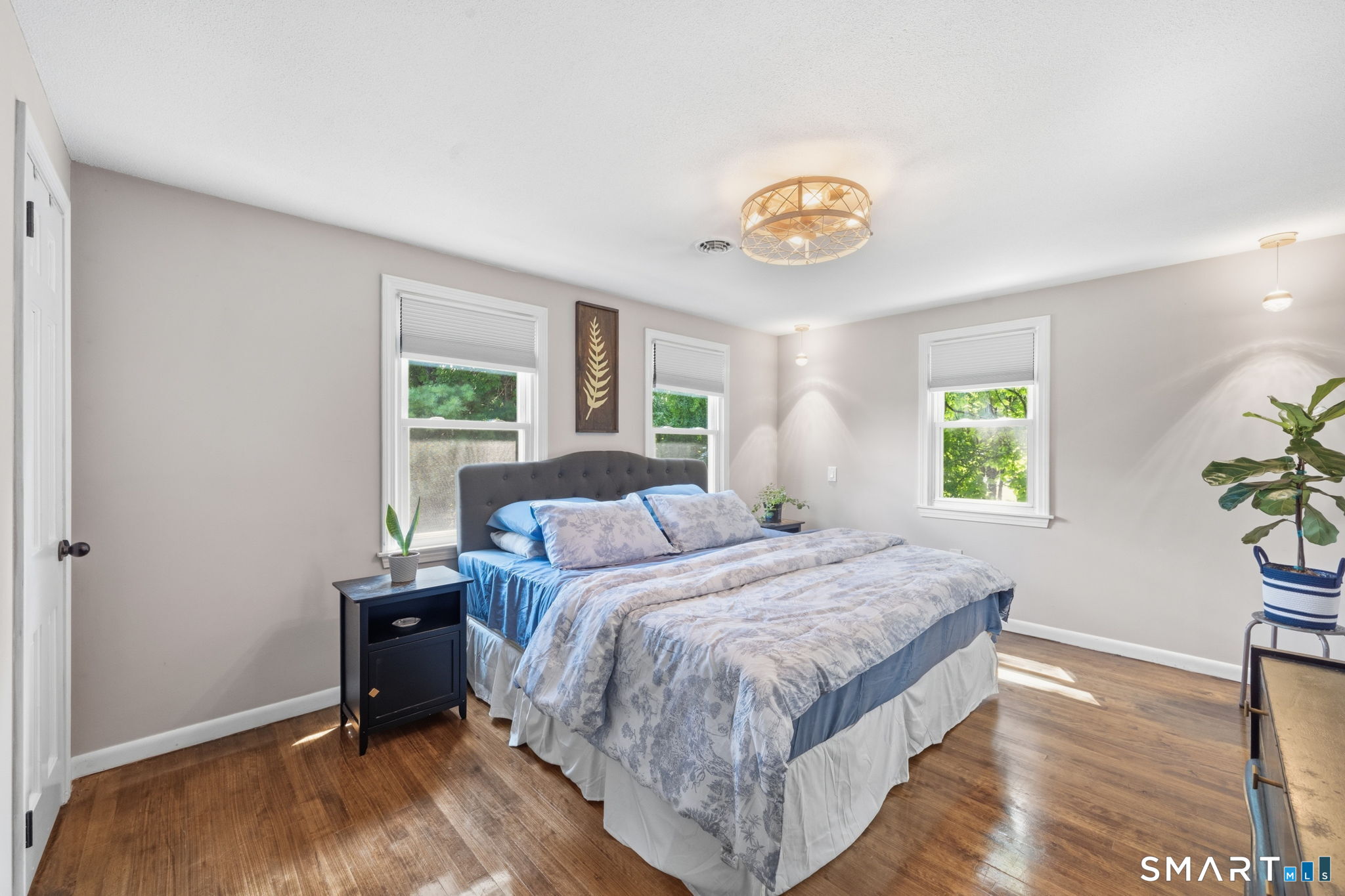 95 East South Street Suffield CT 06078
