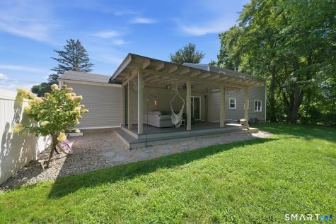 95 East South Street Suffield CT 06078