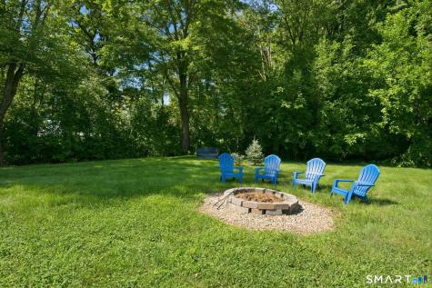 95 East South Street Suffield CT 06078