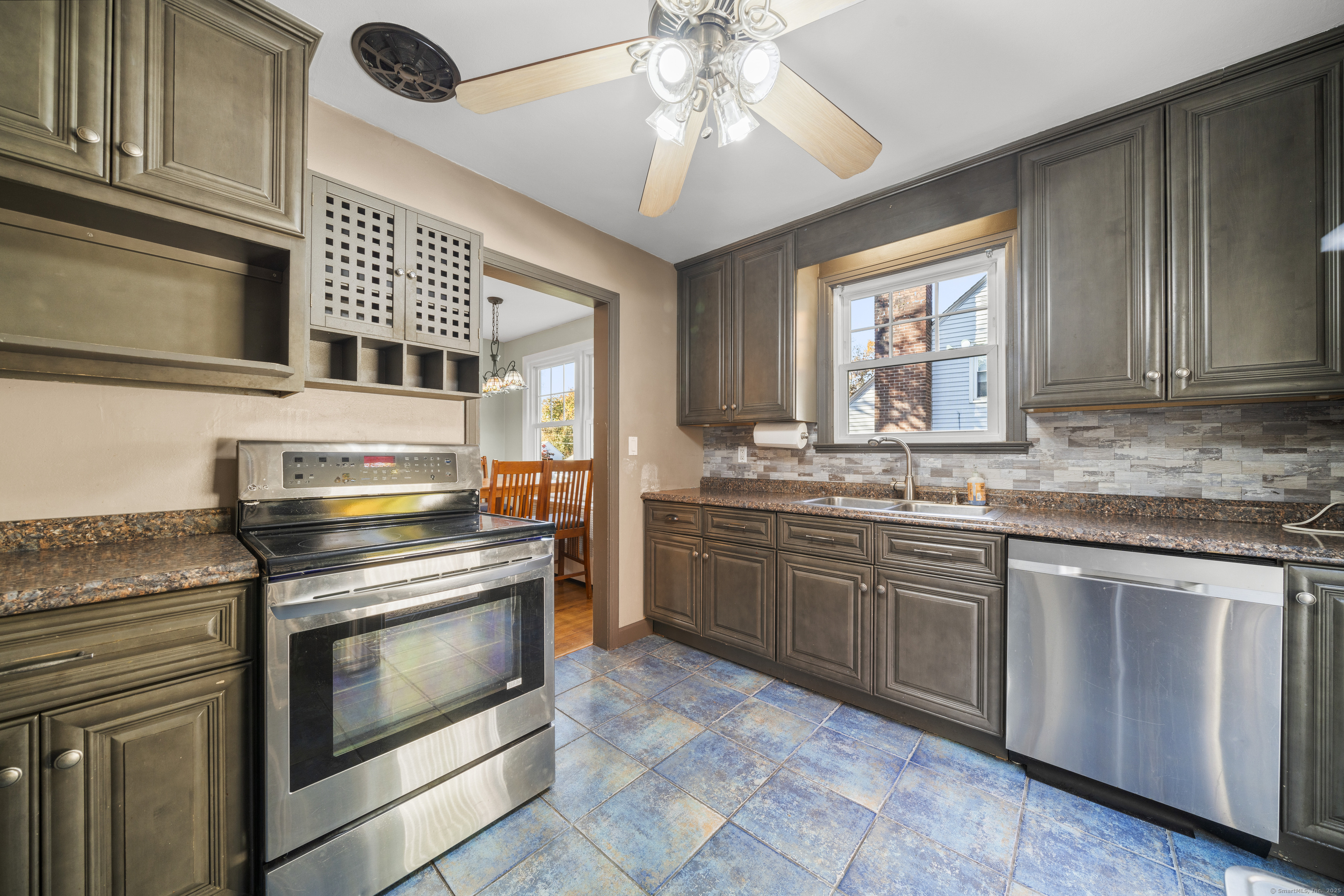 33 Frew Terrace Enfield CT 06082