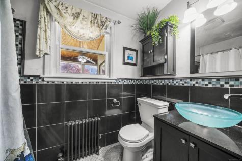 33 Frew Terrace Enfield CT 06082