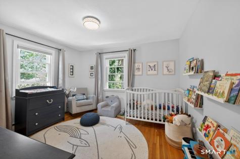 181 Crescent Circle Cheshire CT 06410