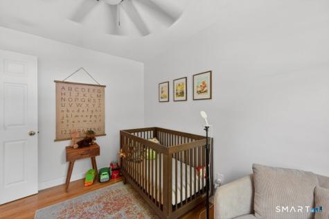 181 Crescent Circle Cheshire CT 06410