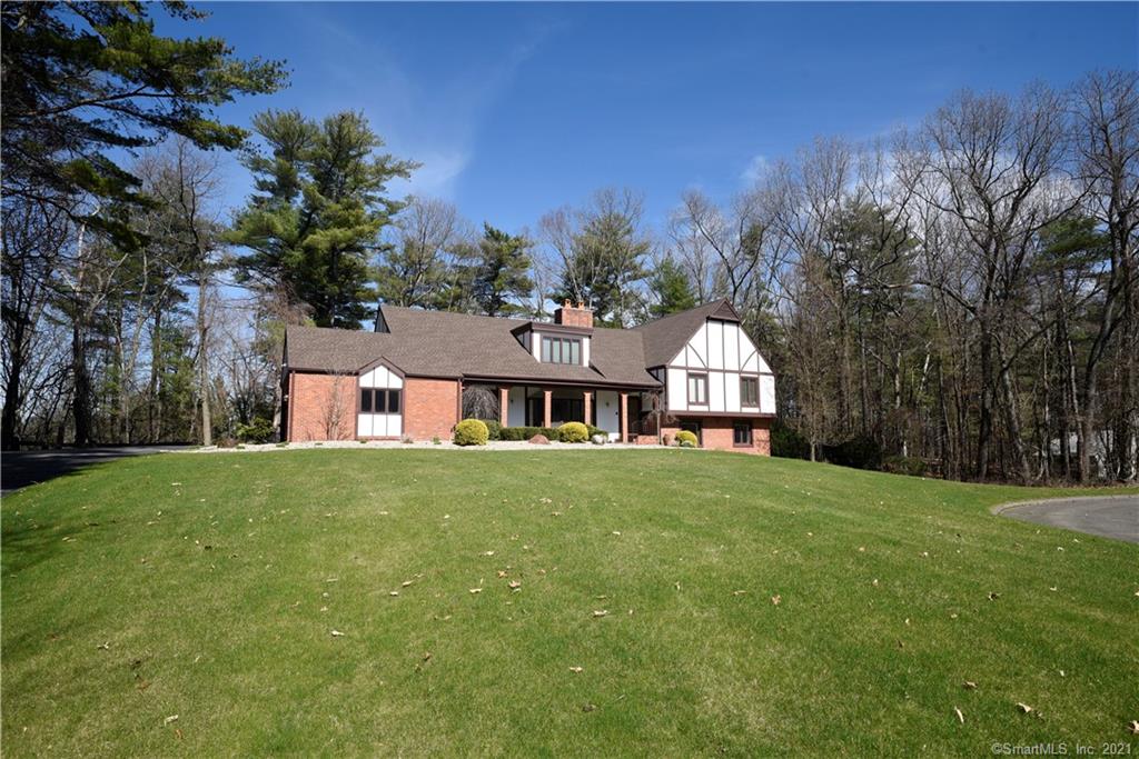 16 Bruce Lane Avon CT 06001