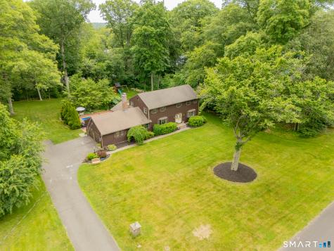 260 Pilgrim Lane Stratford CT 06614