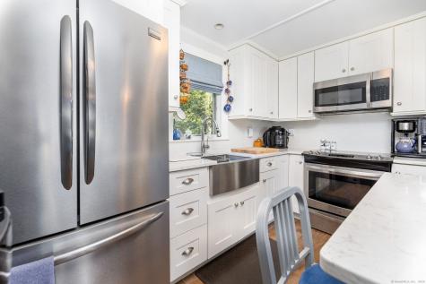 12 Littlefield Drive Old Lyme CT 06371