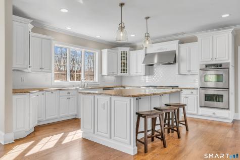 2 Somerset Lane Newtown CT 06482