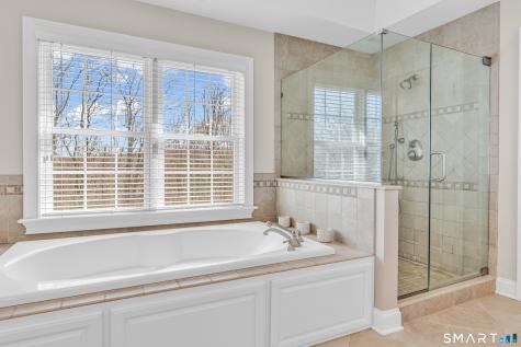 2 Somerset Lane Newtown CT 06482