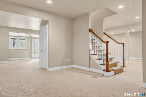 2 Somerset Lane Newtown CT 06482