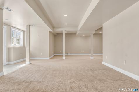 2 Somerset Lane Newtown CT 06482