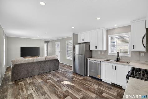 59 Kings Highway Ledyard CT 06335