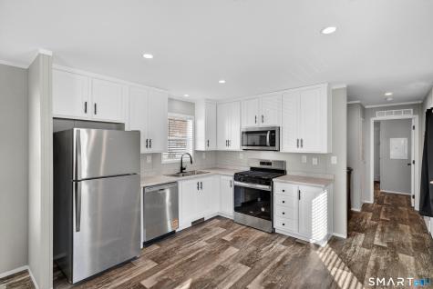 59 Kings Highway Ledyard CT 06335