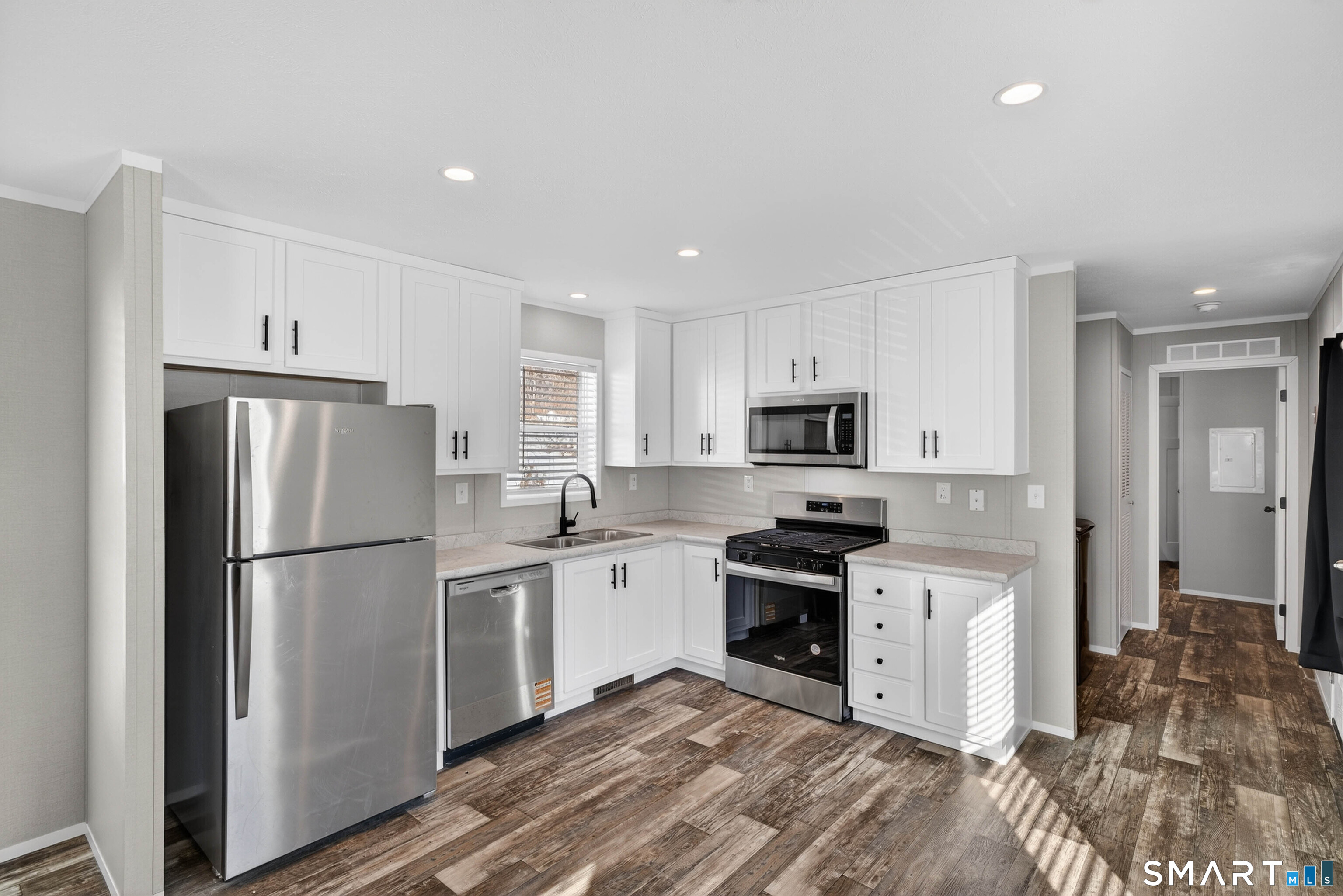 59 Kings Highway Ledyard CT 06335