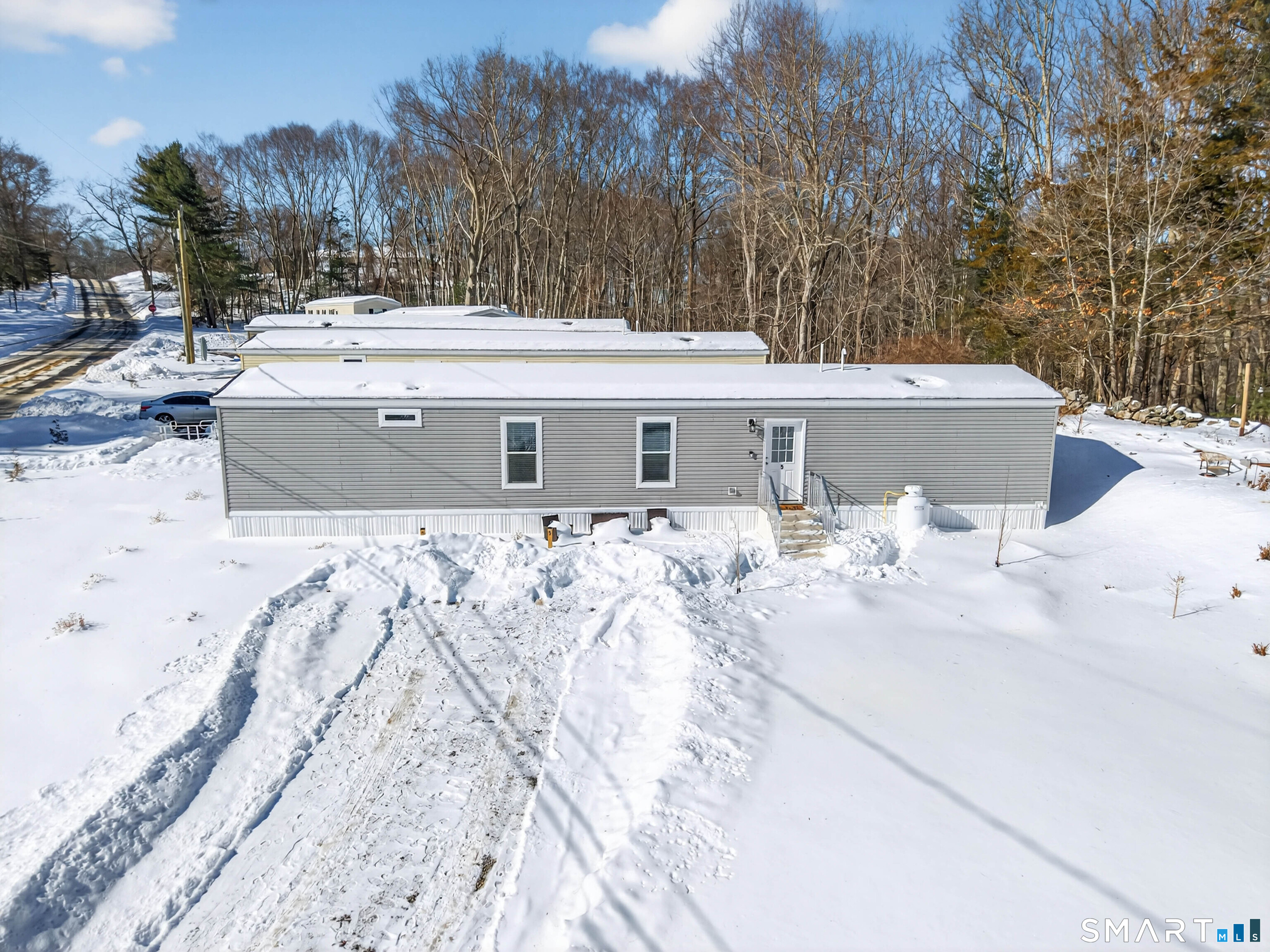 59 Kings Highway Ledyard CT 06335