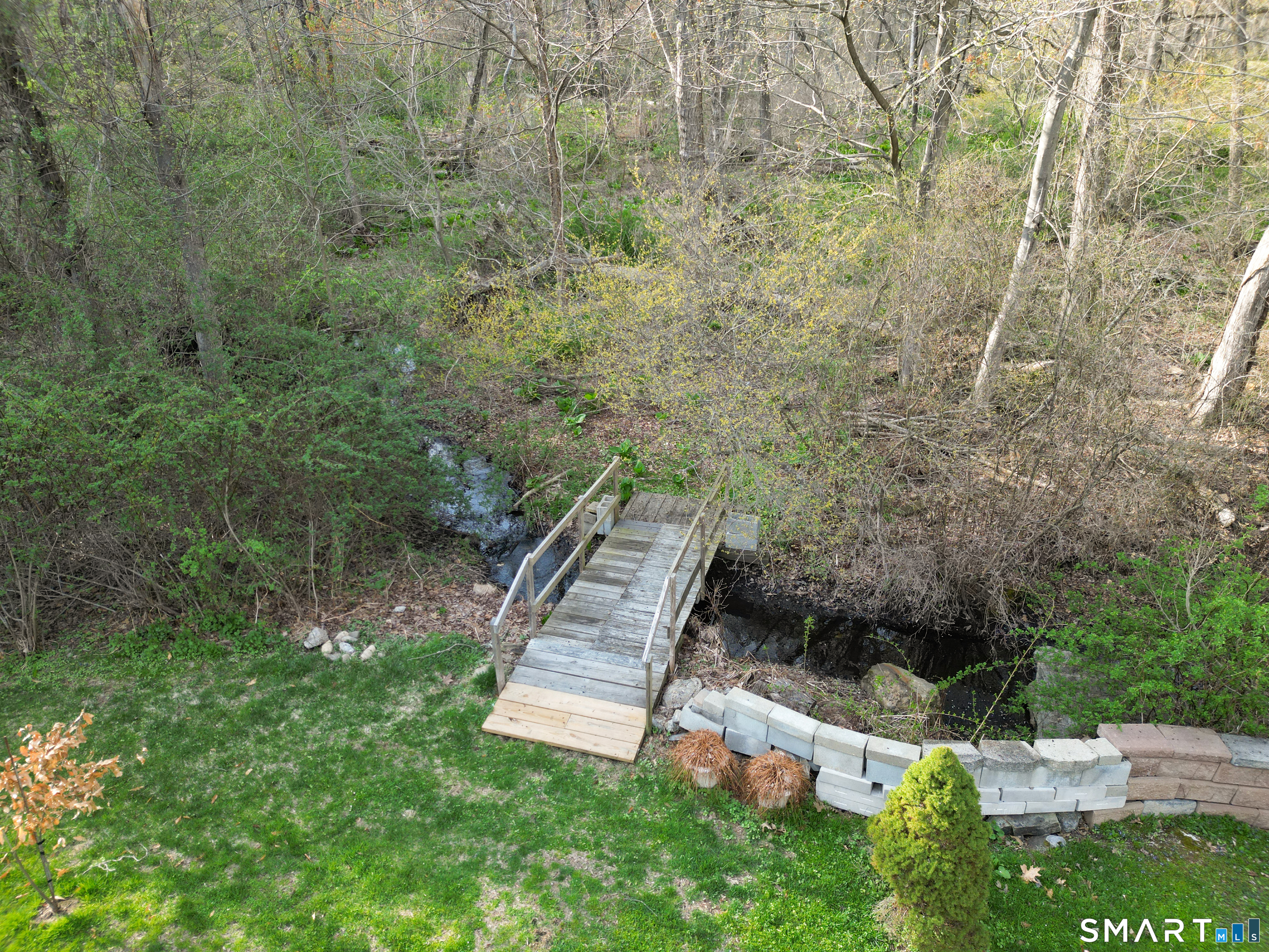 40 Winthrop Place Monroe CT 06468