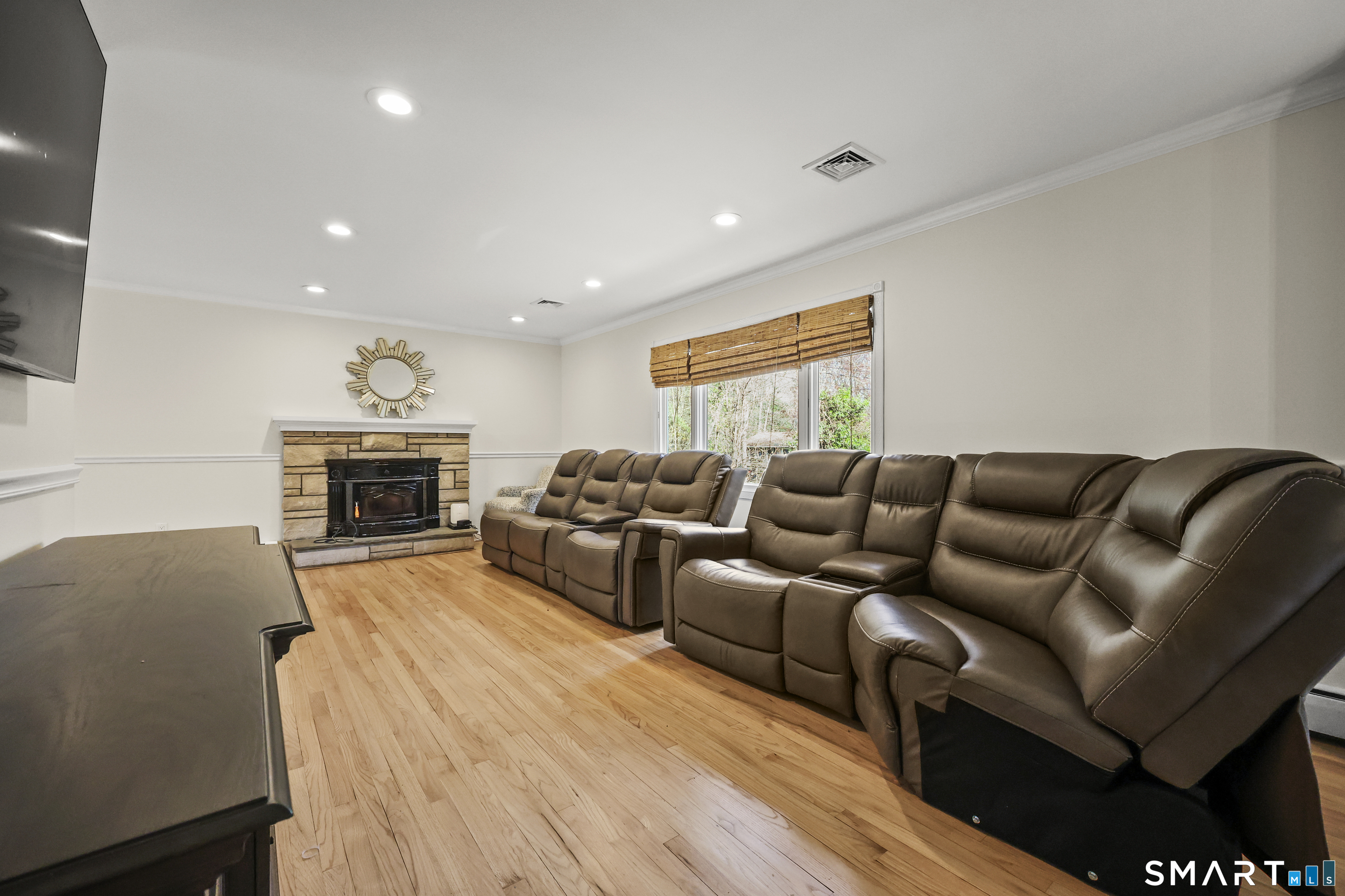 40 Winthrop Place Monroe CT 06468