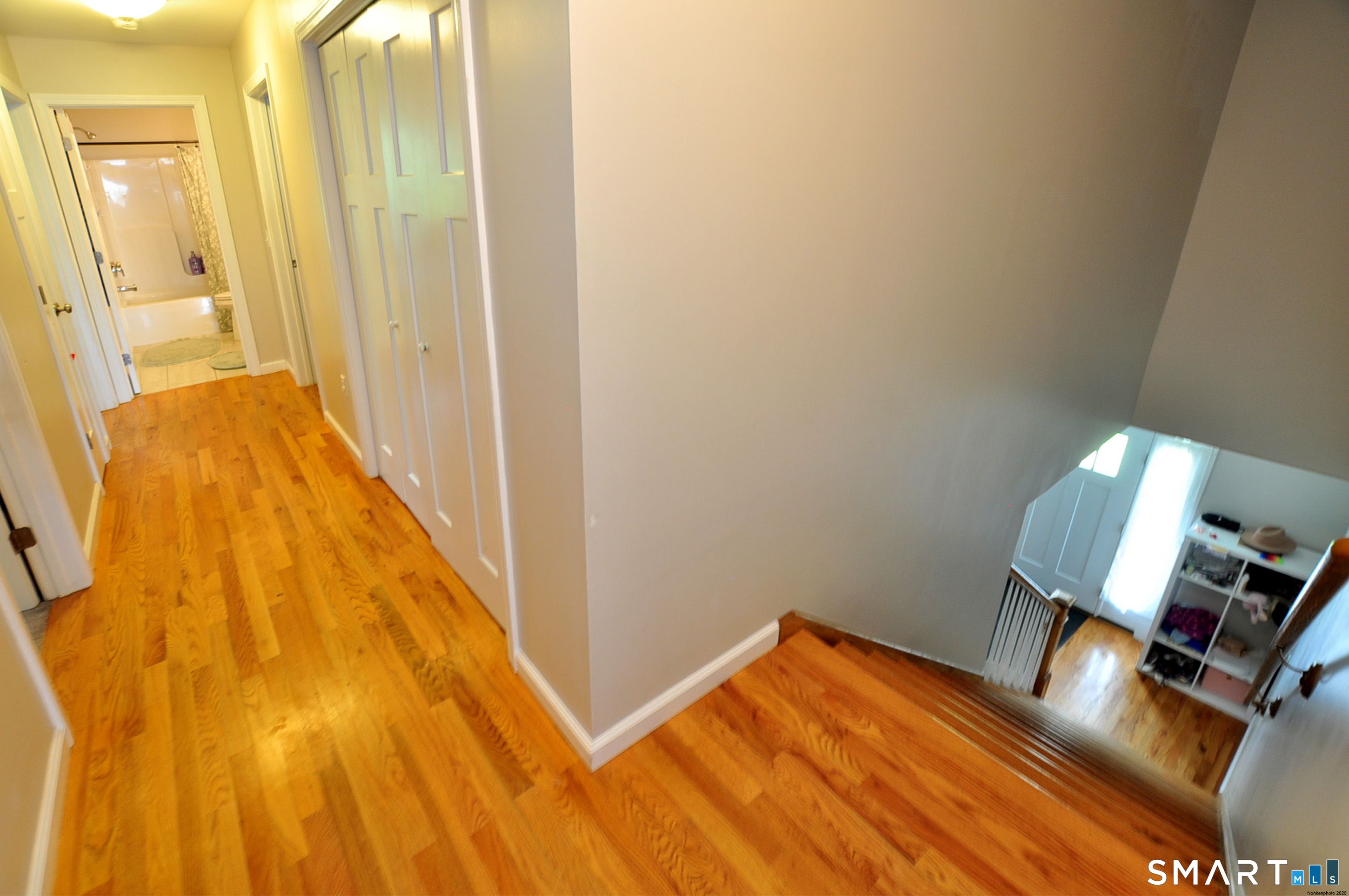20 Miller Terrace Windsor Locks CT 06096