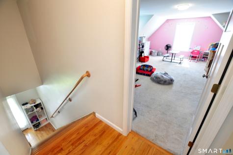 20 Miller Terrace Windsor Locks CT 06096