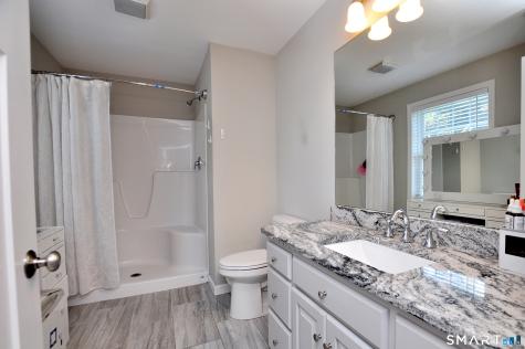 20 Miller Terrace Windsor Locks CT 06096