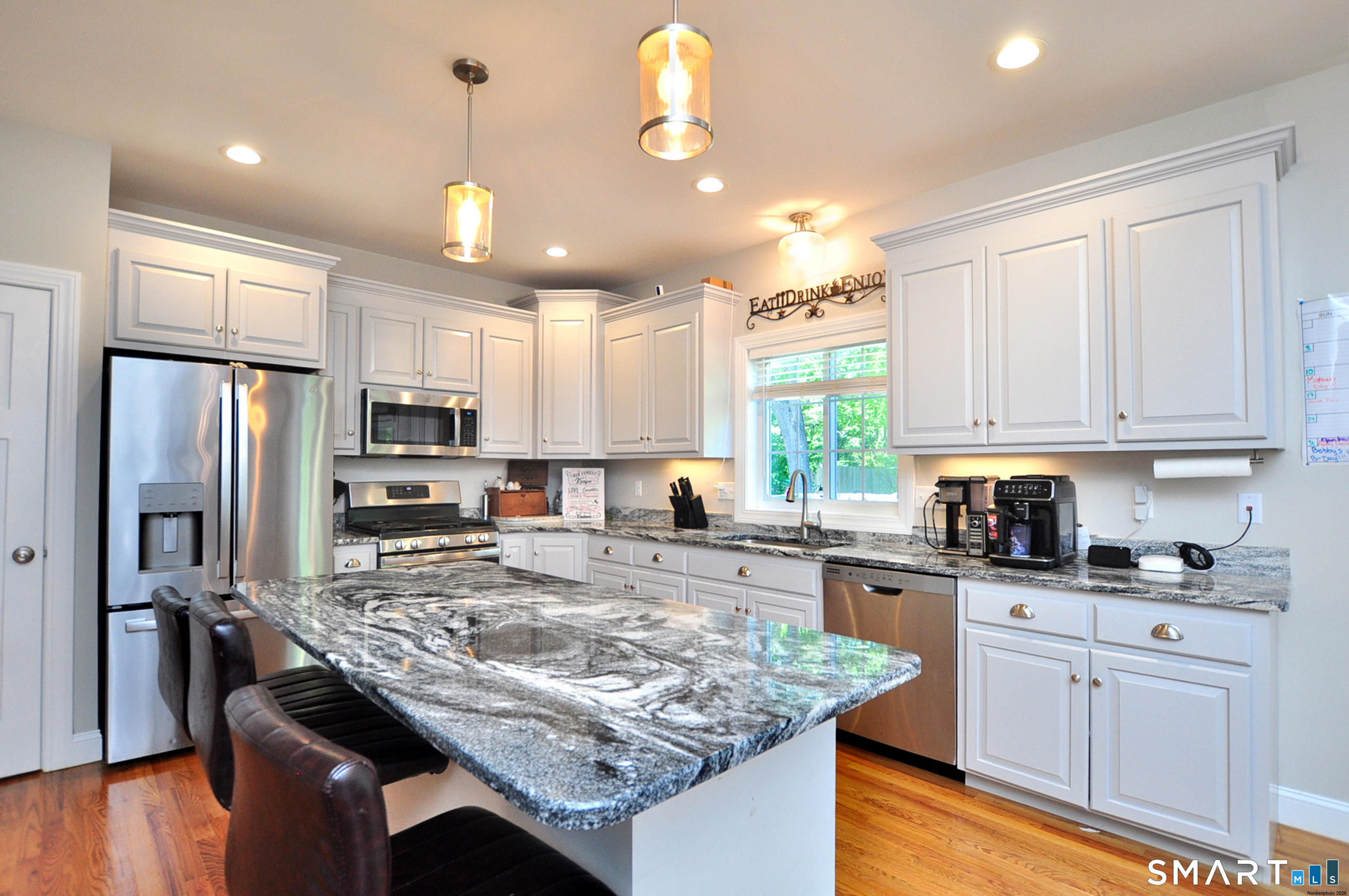20 Miller Terrace Windsor Locks CT 06096