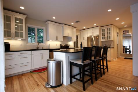 914 South Pine Creek Road Fairfield CT 06824