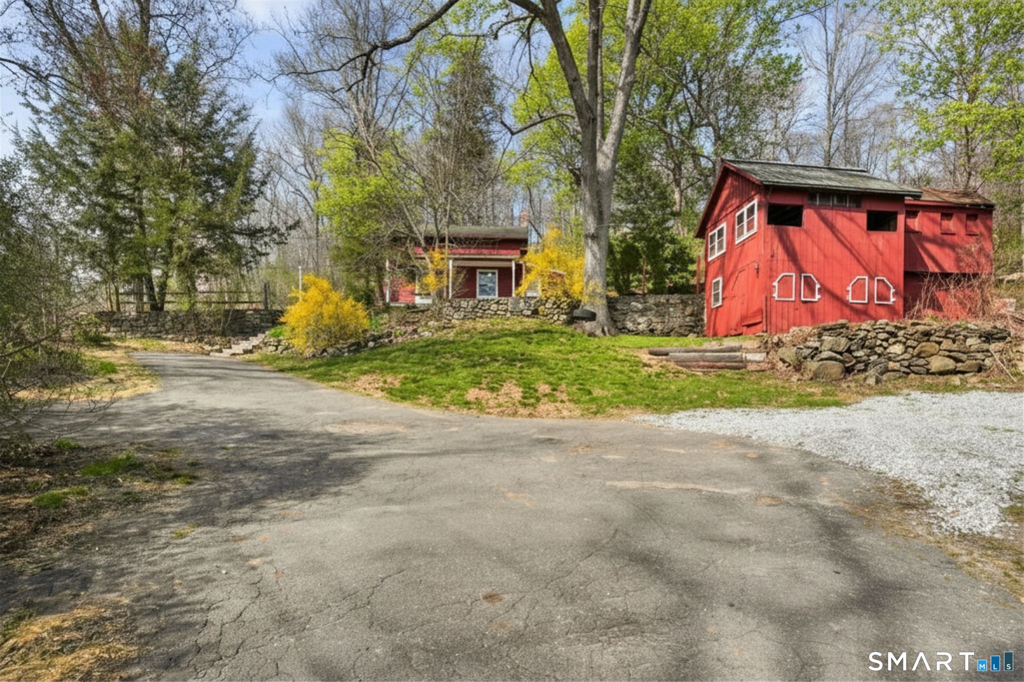 60 Riggs Street Oxford CT 06478