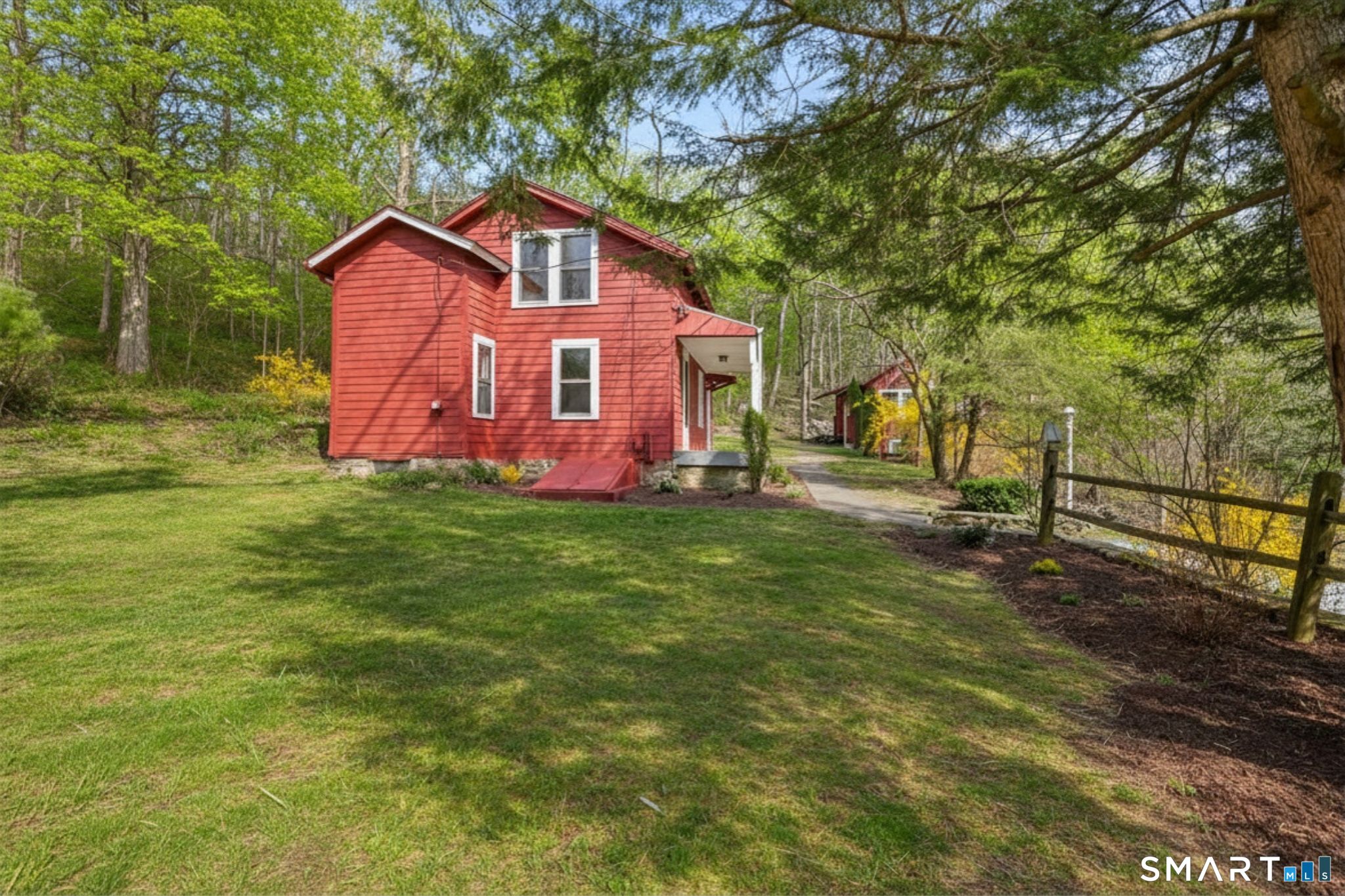 60 Riggs Street Oxford CT 06478