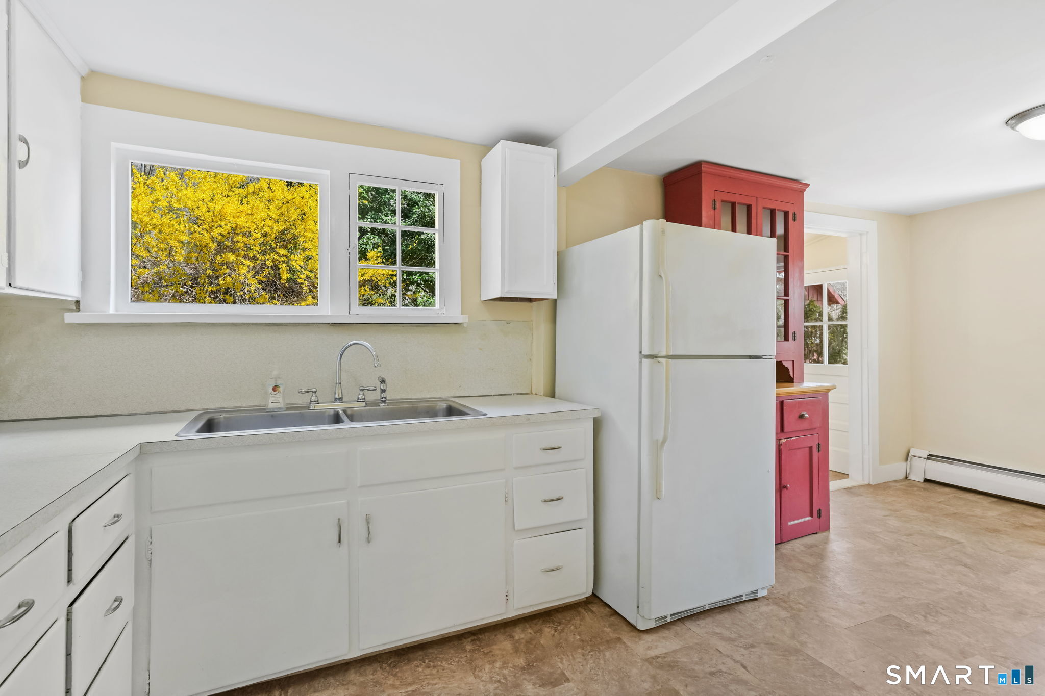 60 Riggs Street Oxford CT 06478