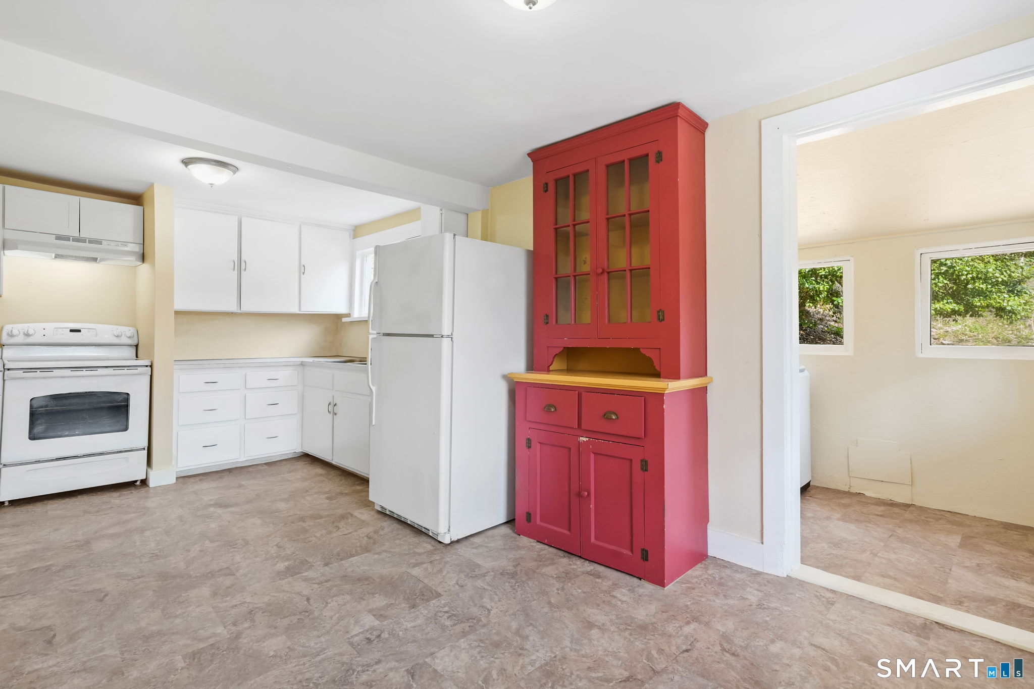 60 Riggs Street Oxford CT 06478