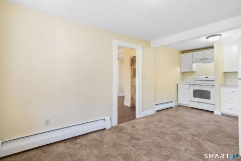 60 Riggs Street Oxford CT 06478