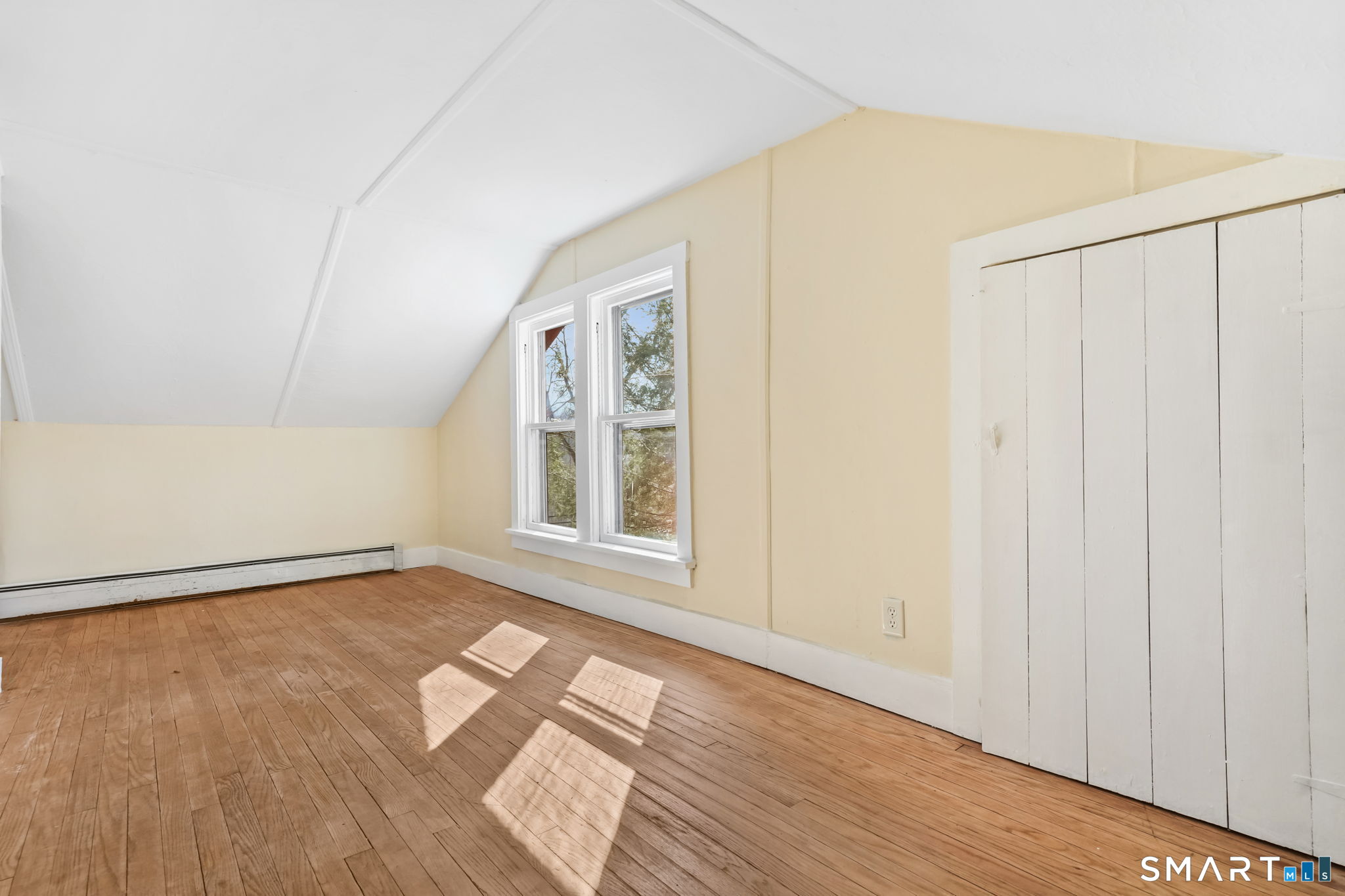 60 Riggs Street Oxford CT 06478