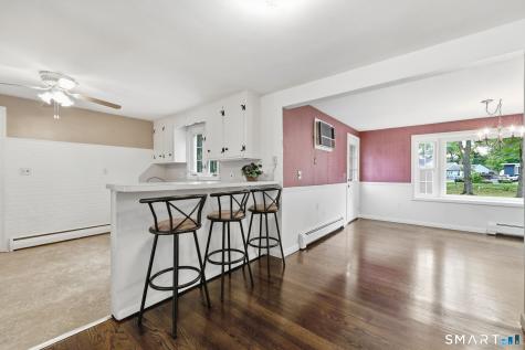 3 Arrow Street Enfield CT 06082