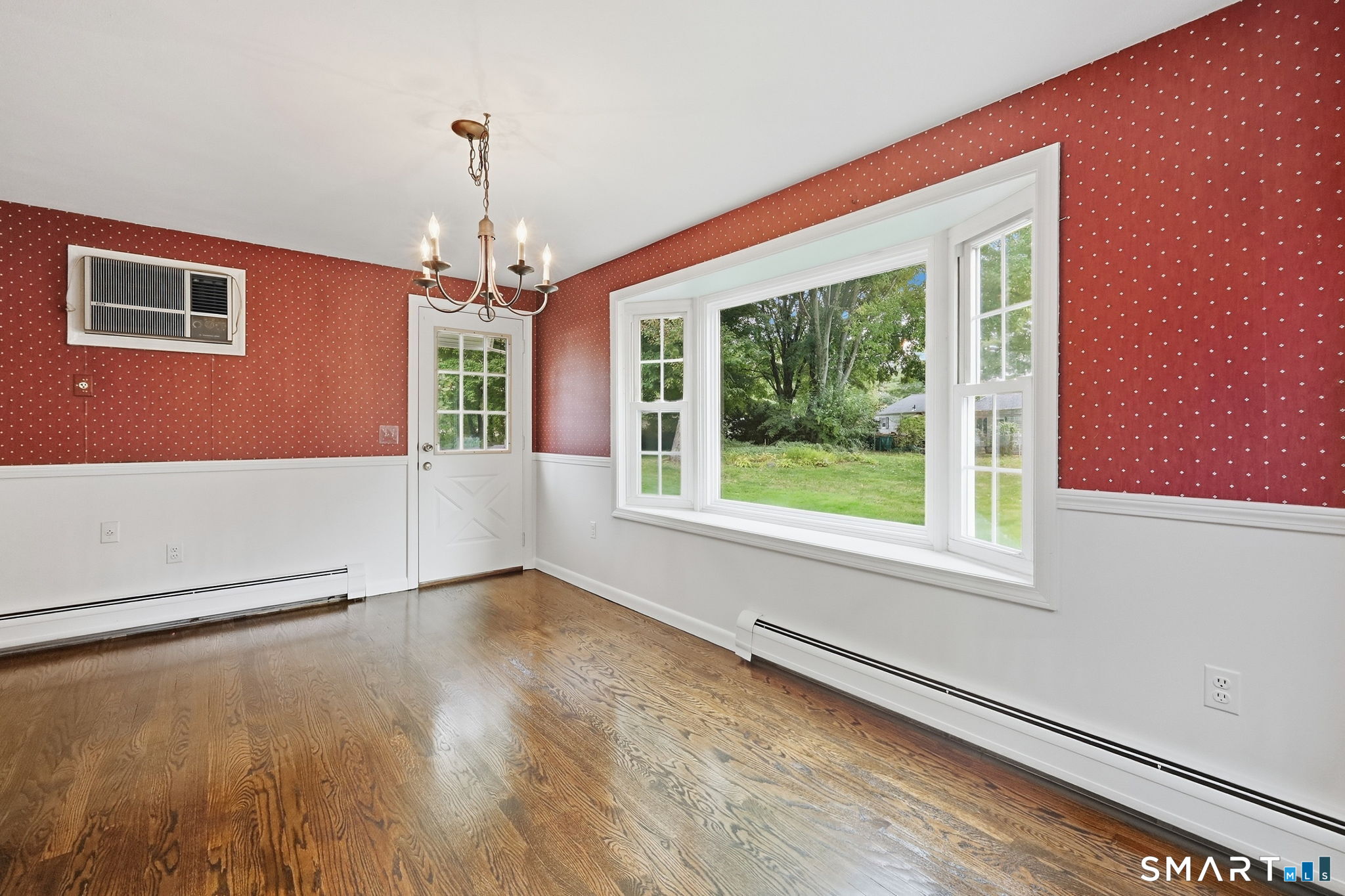 3 Arrow Street Enfield CT 06082