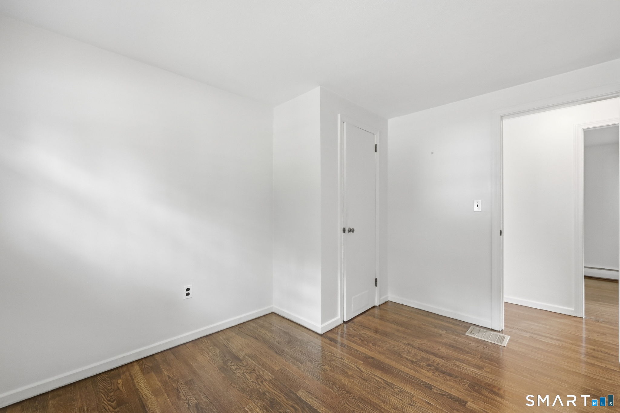 3 Arrow Street Enfield CT 06082