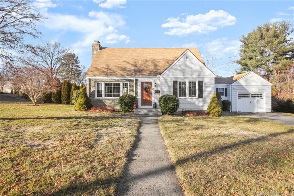 226 Nichols Terrace Stratford CT 06614