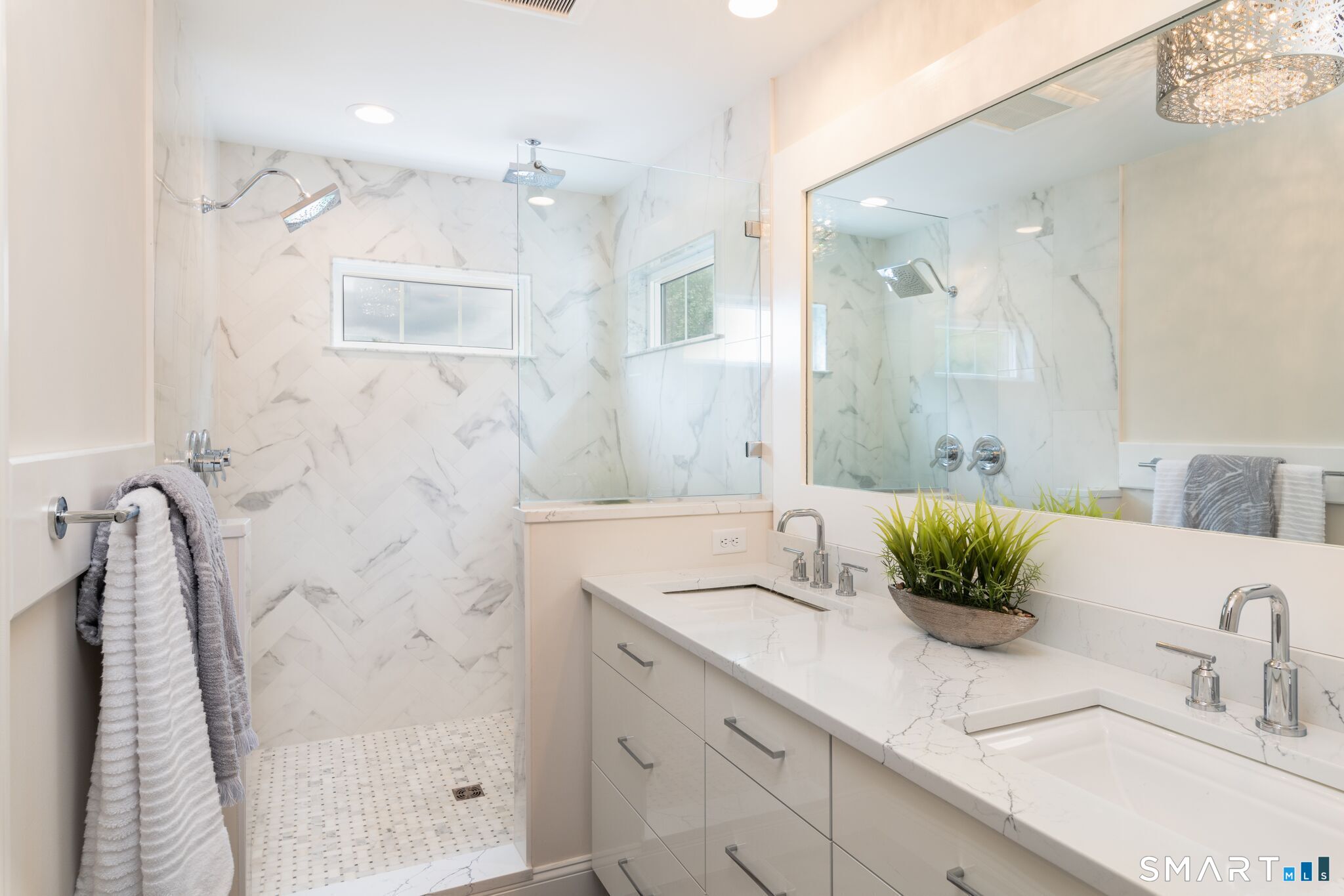 34 West District Road Farmington CT 06085