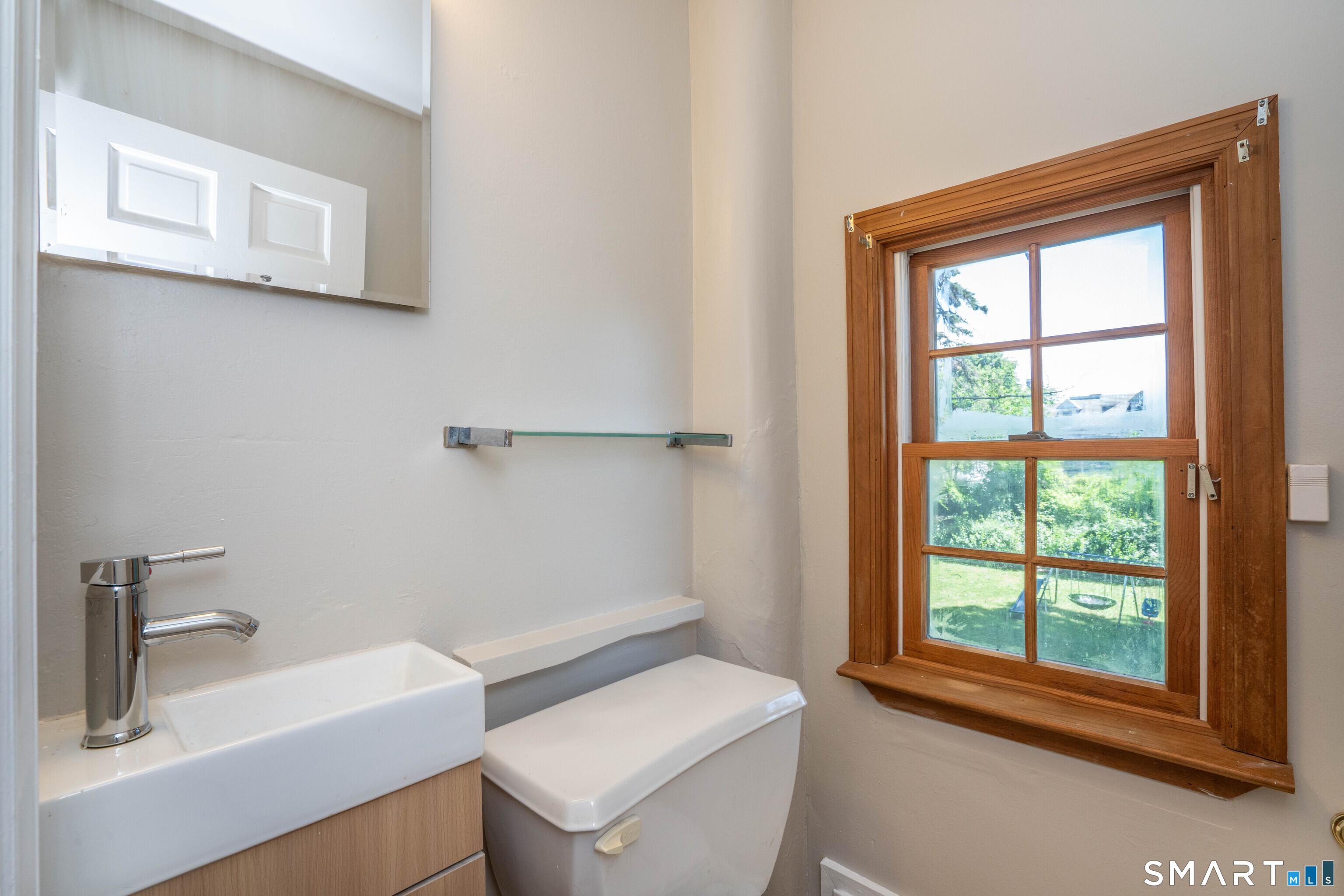 28 Whiting Lane West Hartford CT 06119