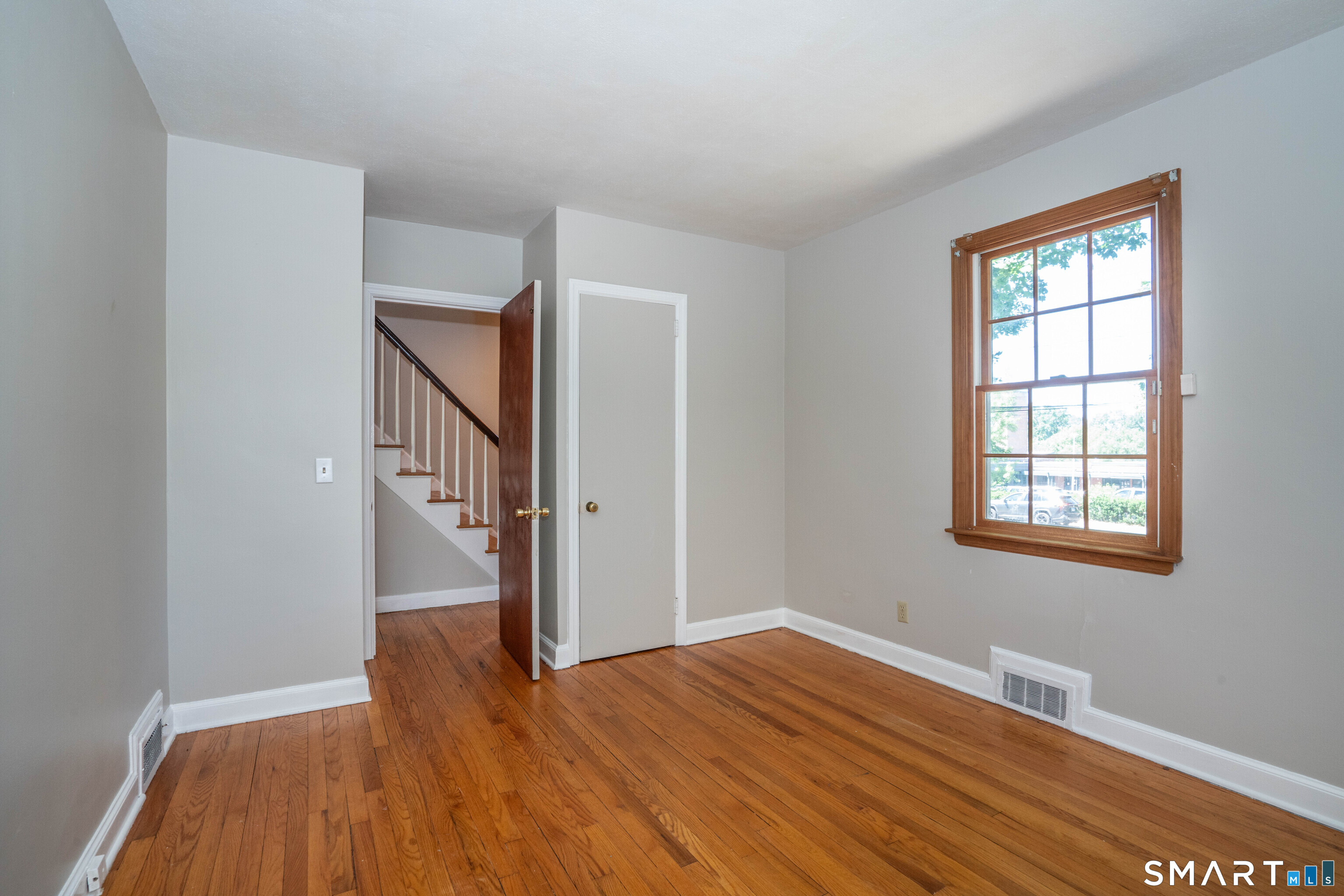28 Whiting Lane West Hartford CT 06119